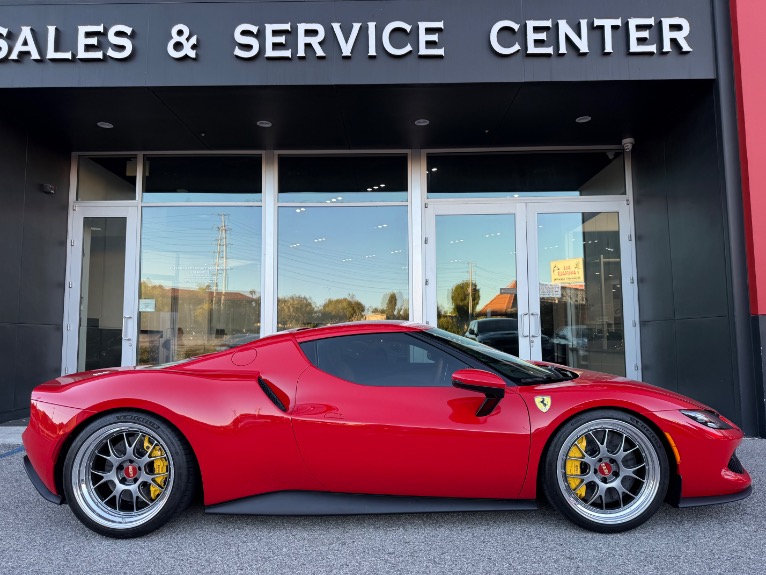 2024 Ferrari 296 Base