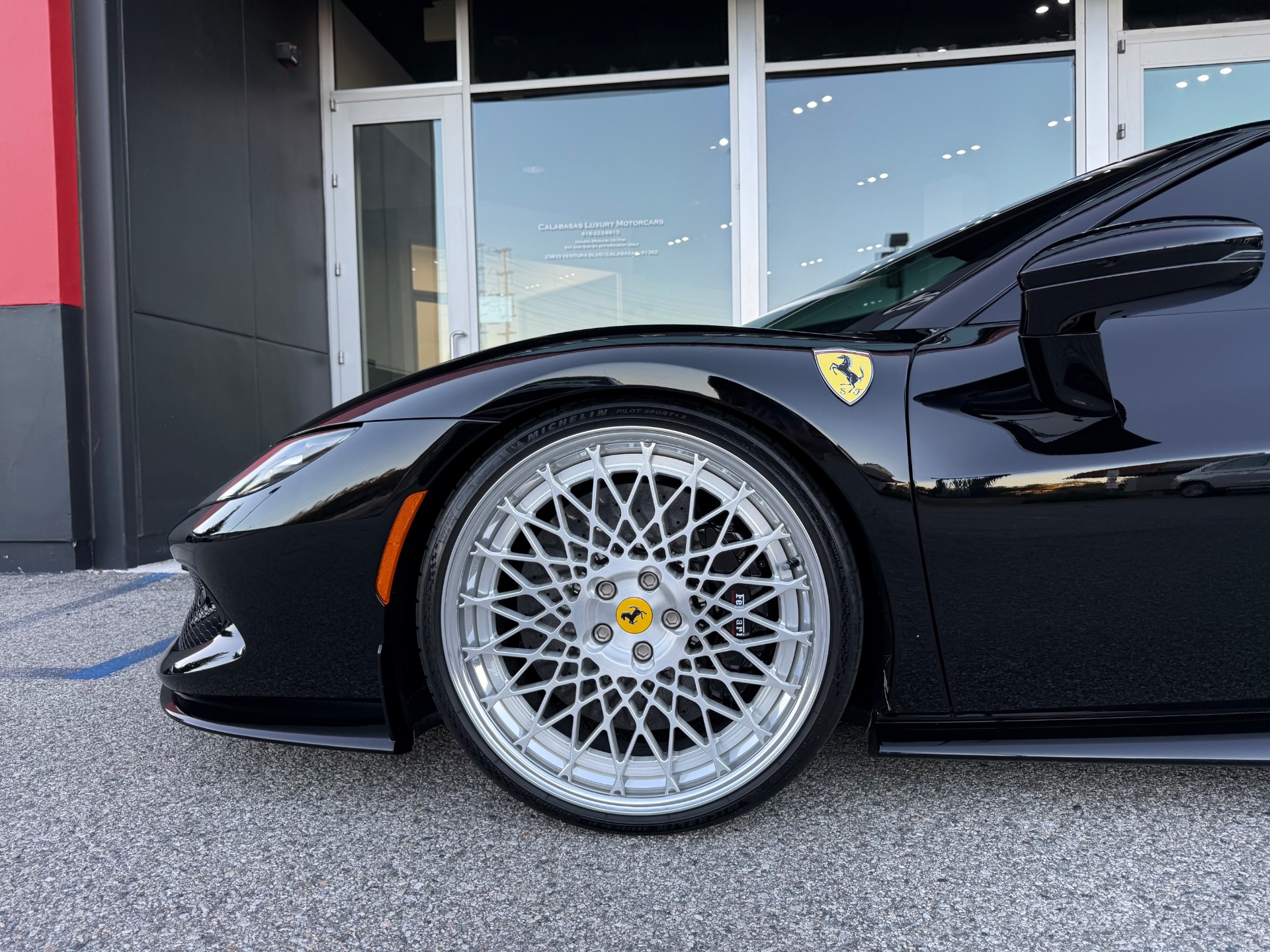 2022 Ferrari 296 Base - Photo 11