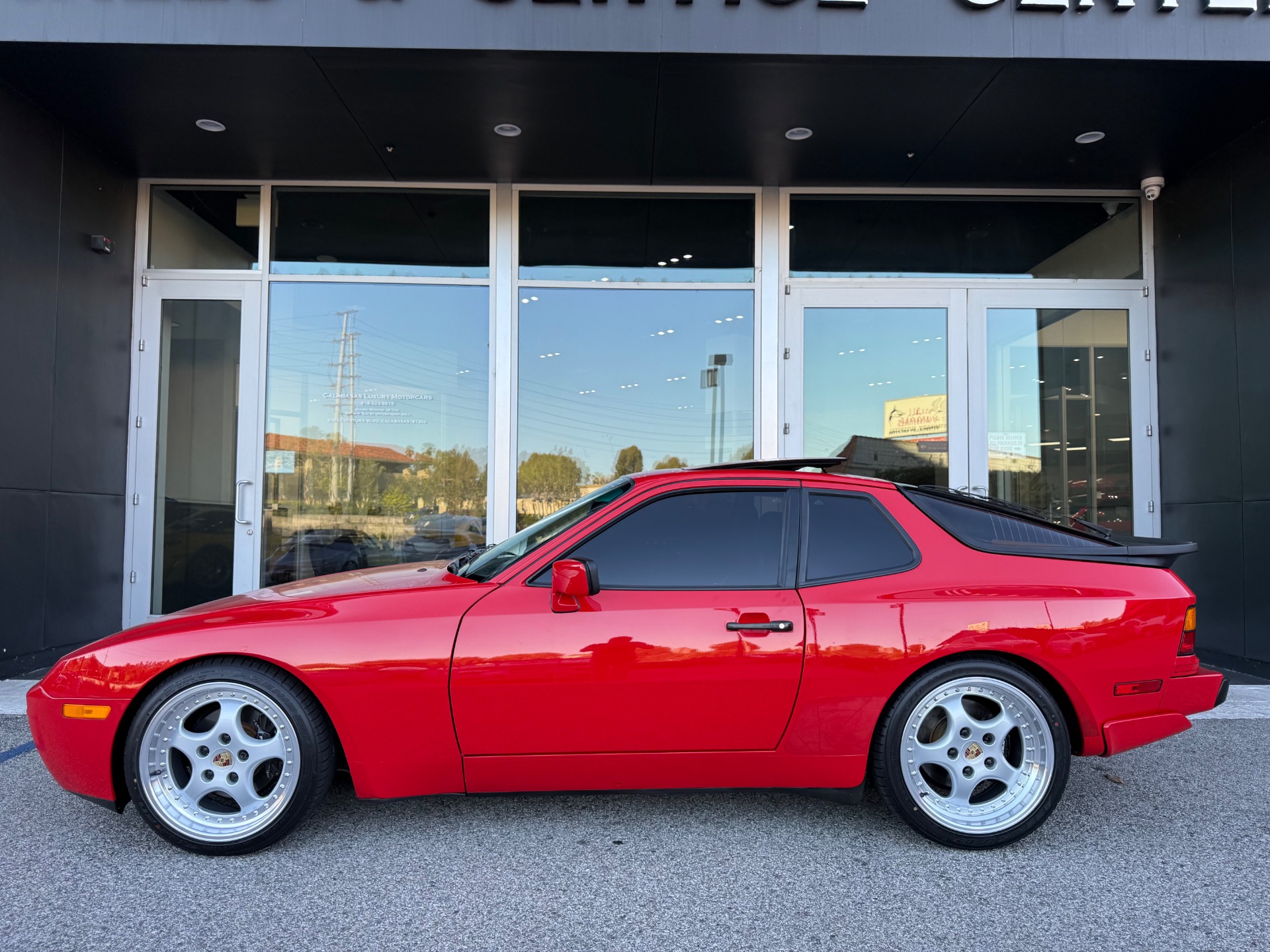 1987 Porsche 944 - Photo 7