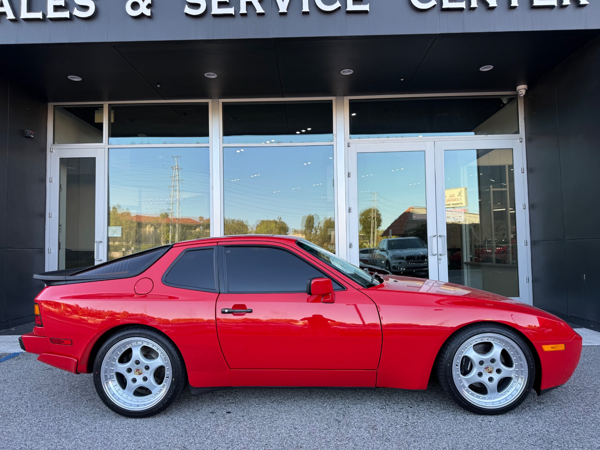1987 Porsche 944's photo