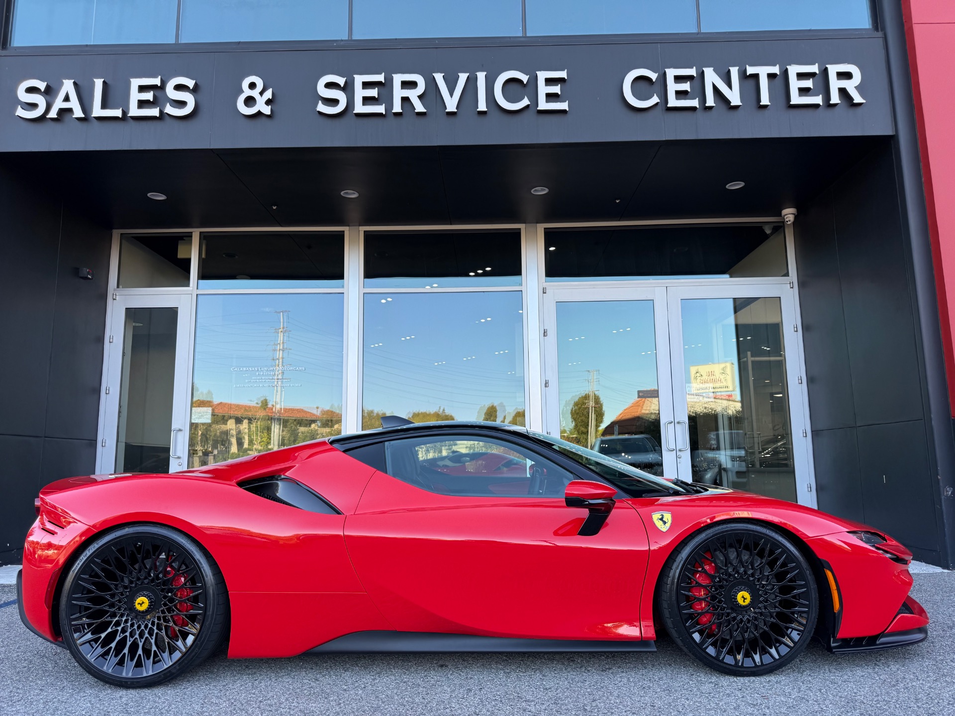 2021 Ferrari SF90 Stradale's photo