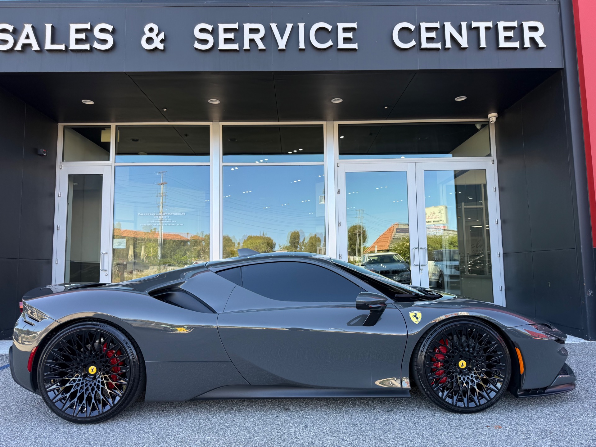 2023 Ferrari SF90 Stradale's photo