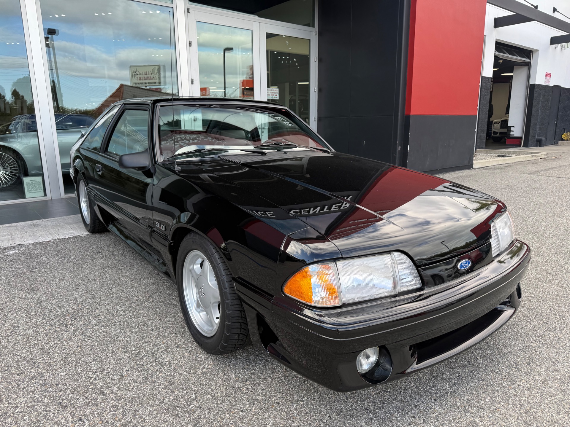 1993 Ford Mustang - Photo 14