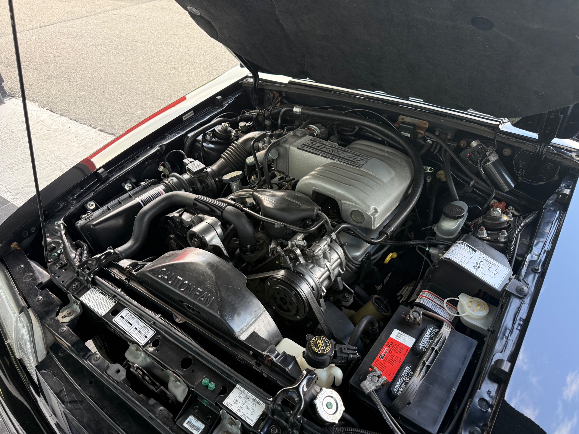 1993 Ford Mustang - Photo 40