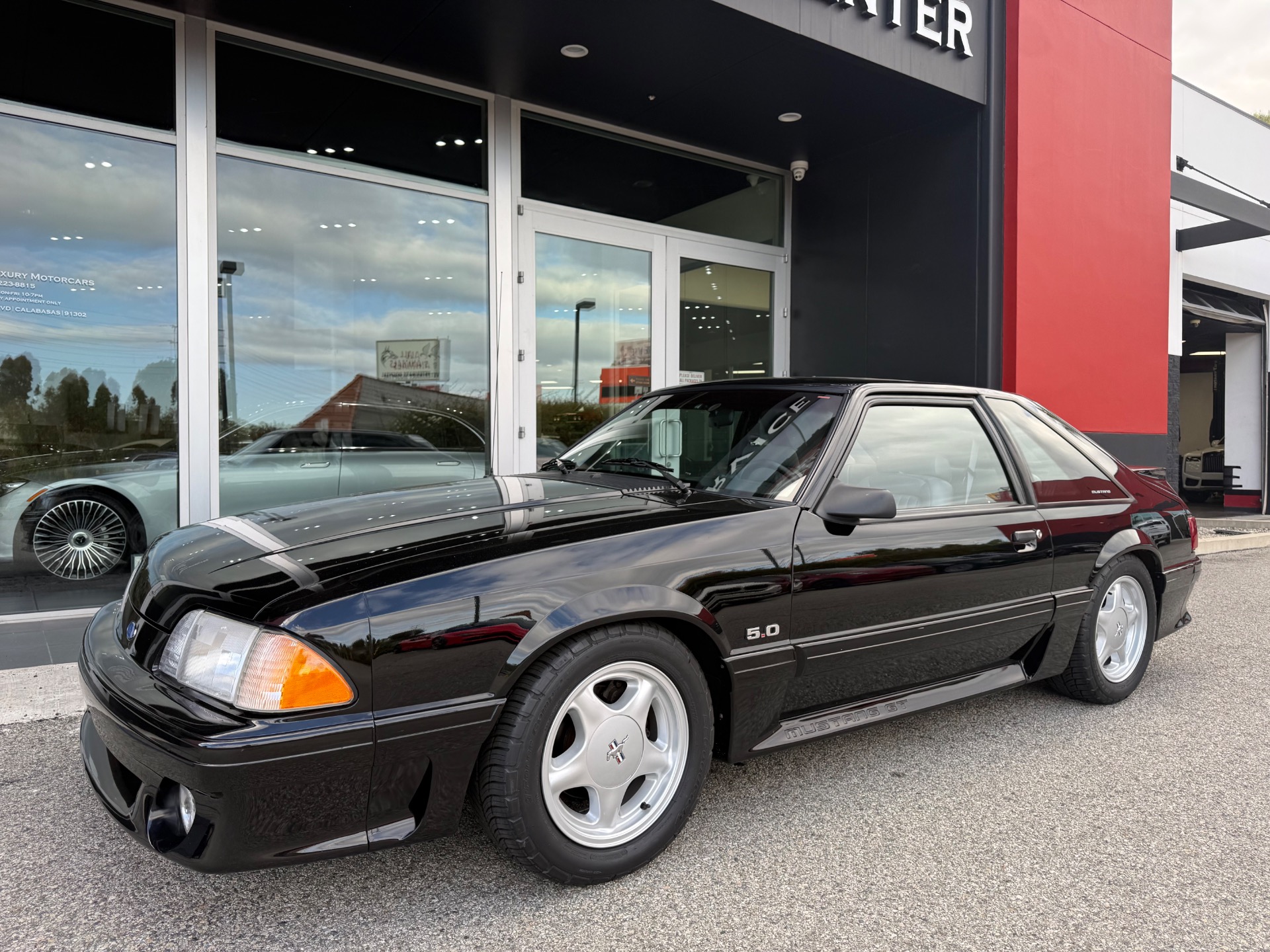 1993 Ford Mustang - Photo 7
