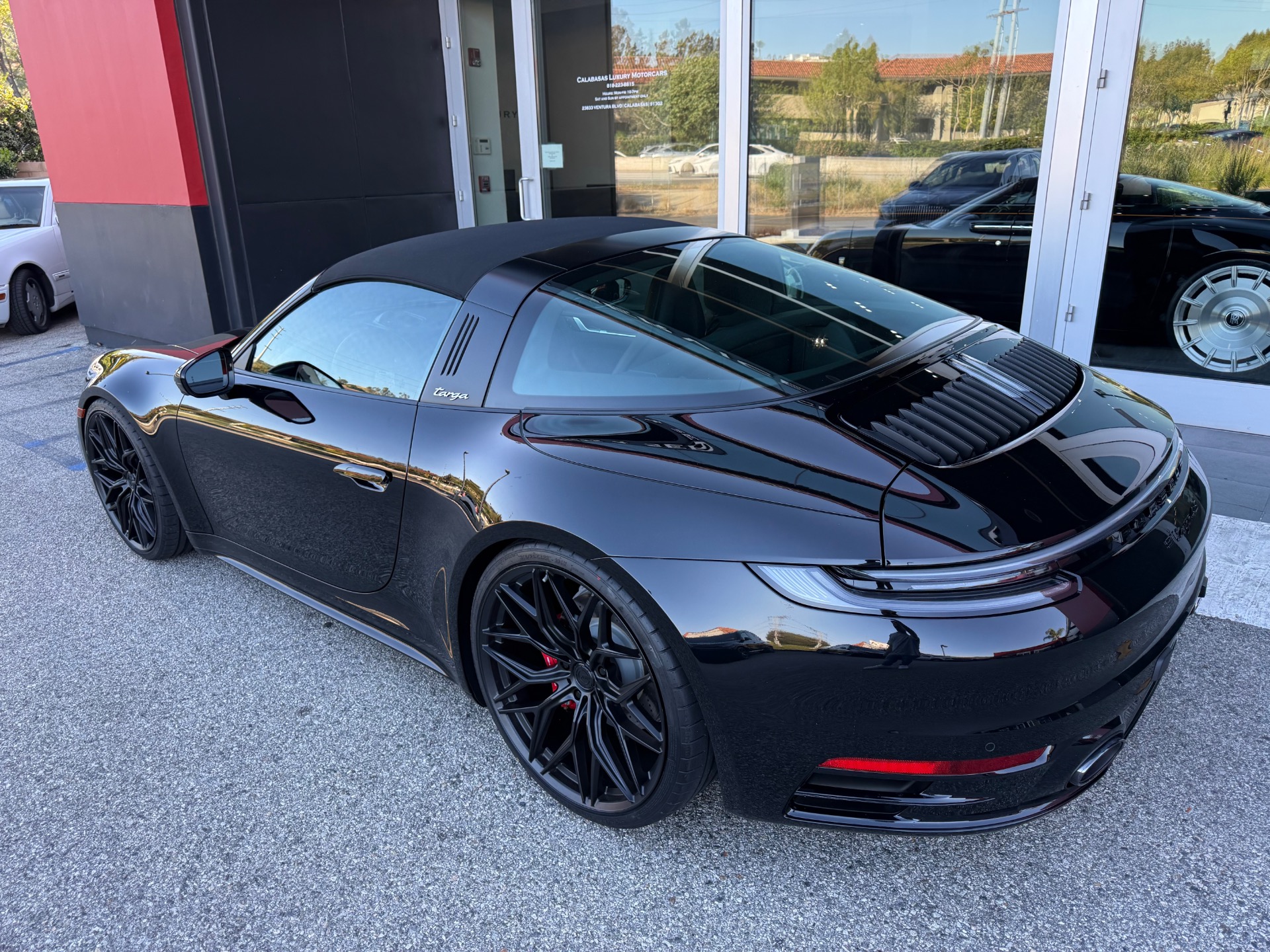 2024 Porsche 911 GTS - Photo 17