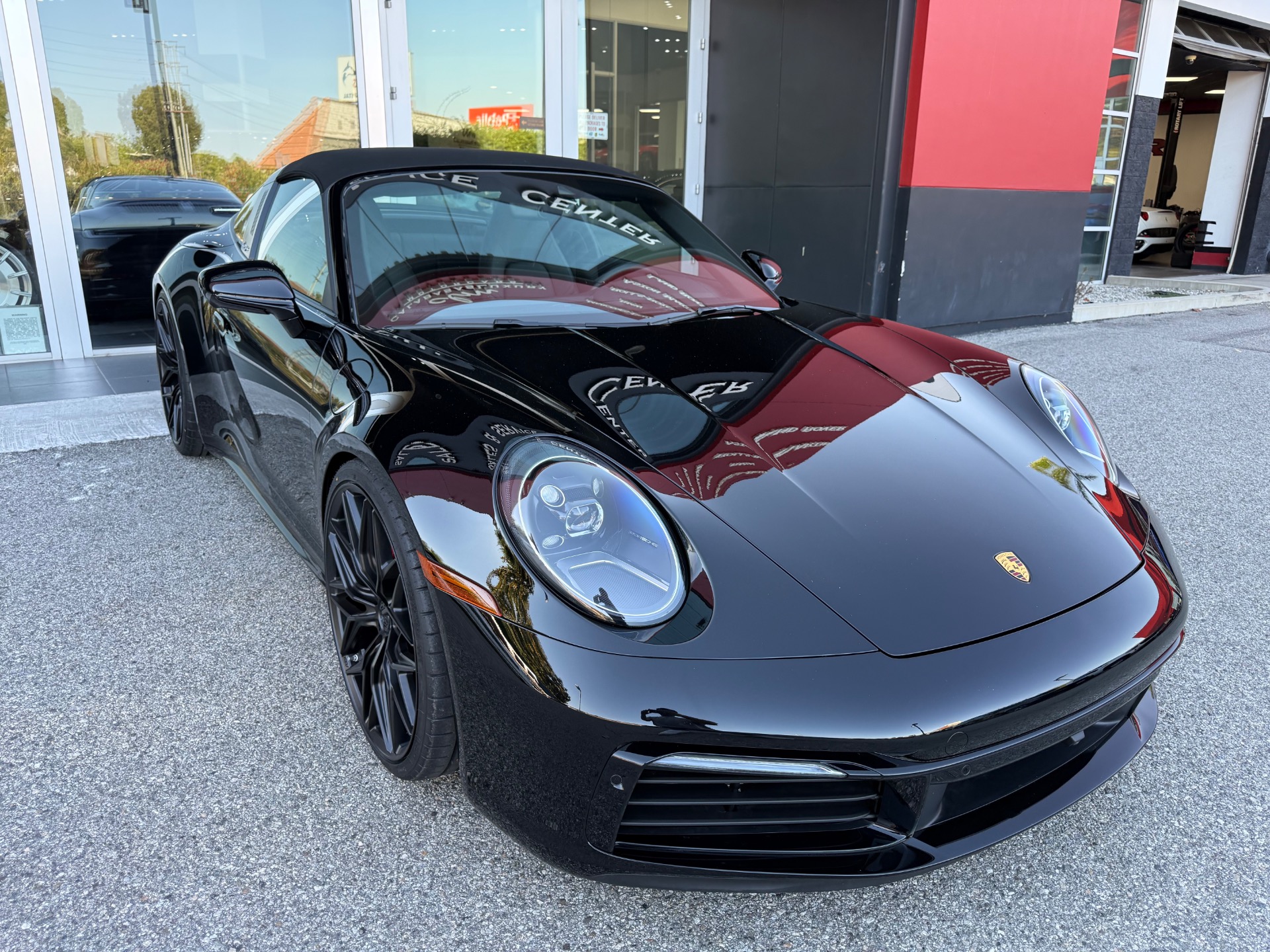 2024 Porsche 911 GTS - Photo 19