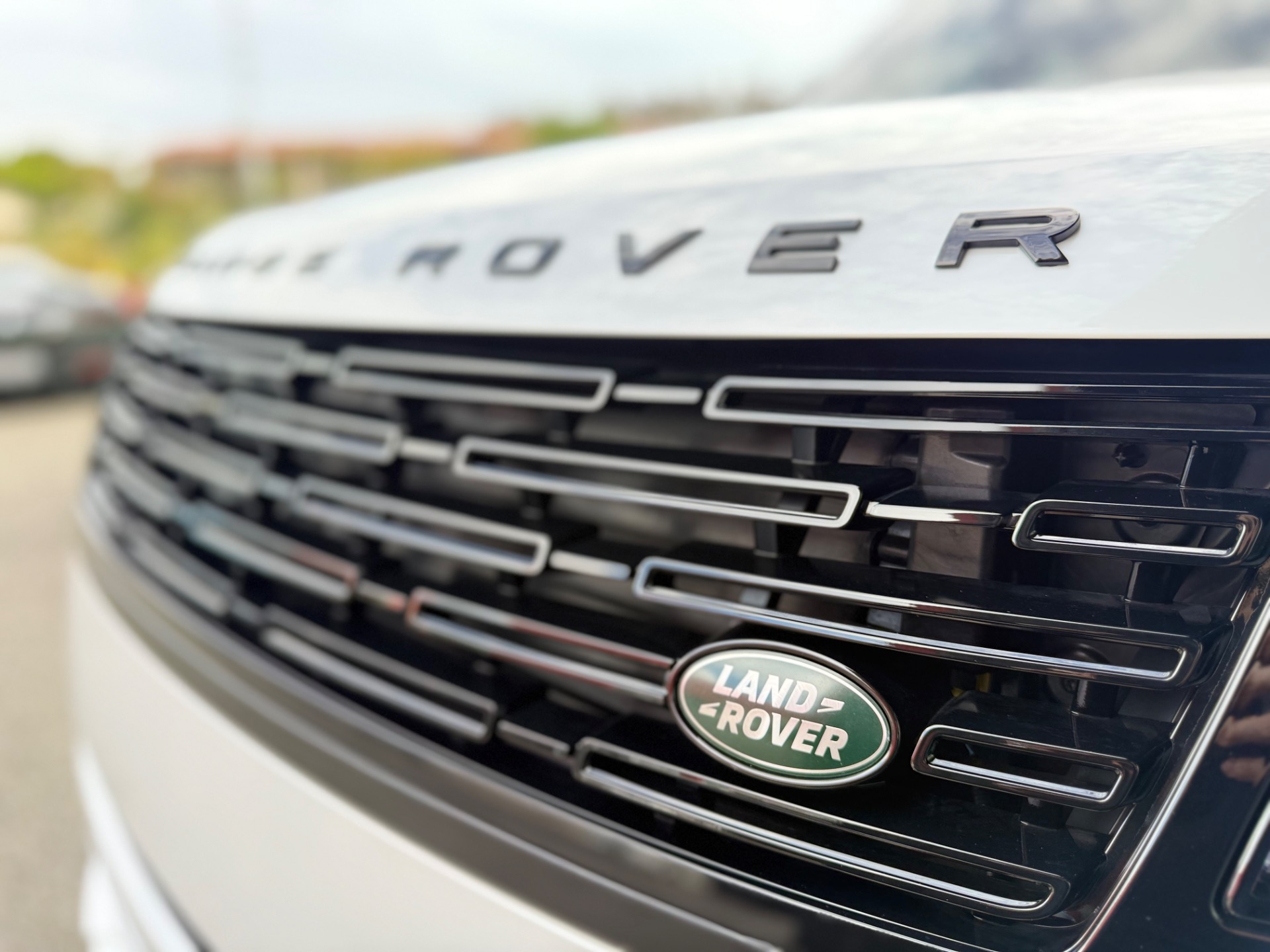 2025 Land Rover Range Rover SE - Photo 35