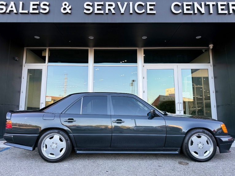 1990 Mercedes-Benz 300